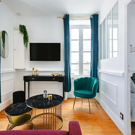 Апартаменты Le Baroque Rochelais Ла-Рошель