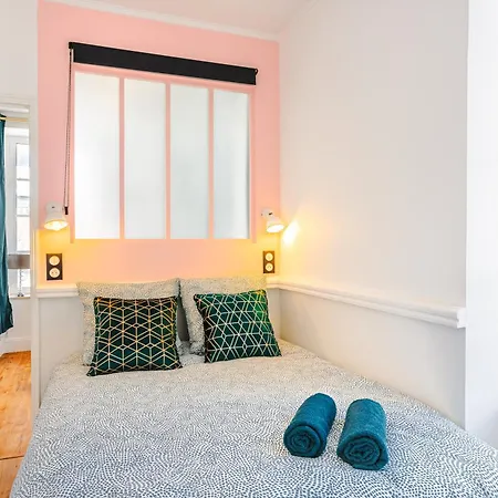 Le Baroque Rochelais Апартаменты *